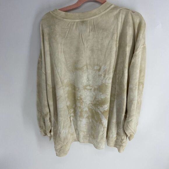 Found STEP HEM COZY SWEATSHIRT IN GREEN TEE TIE DYE Womens Medium NWT - Picture 7 of 9